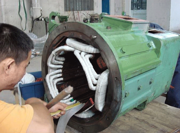 西安西瑪高壓電機(jī)絕緣擊穿故障原因及維修方法。