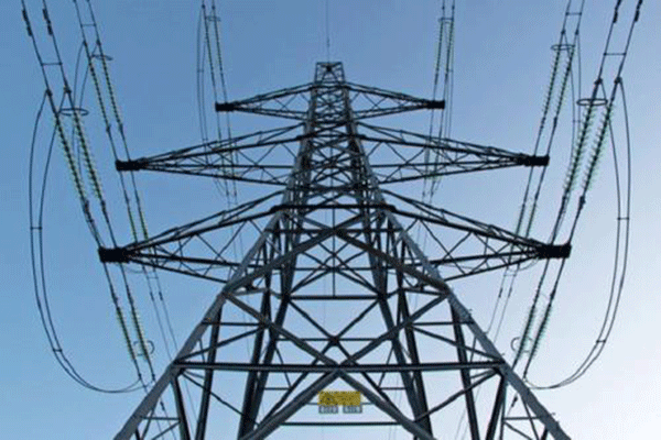 YRKK高壓電機(jī)必須承受多大的電壓？